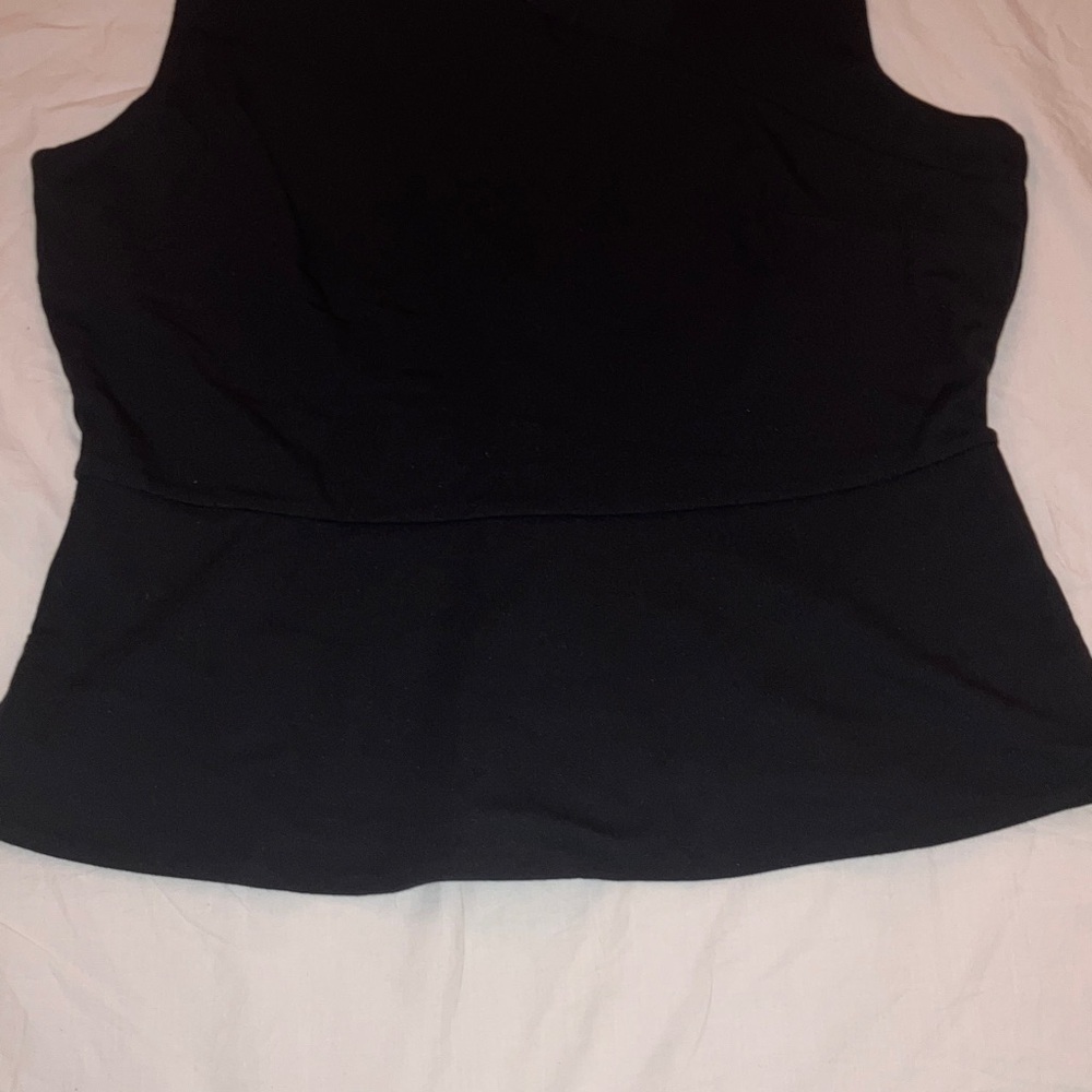 NWT CAbi Starlet Shell #4578: Black Sleeveless Blouse - Picture 5 of 10